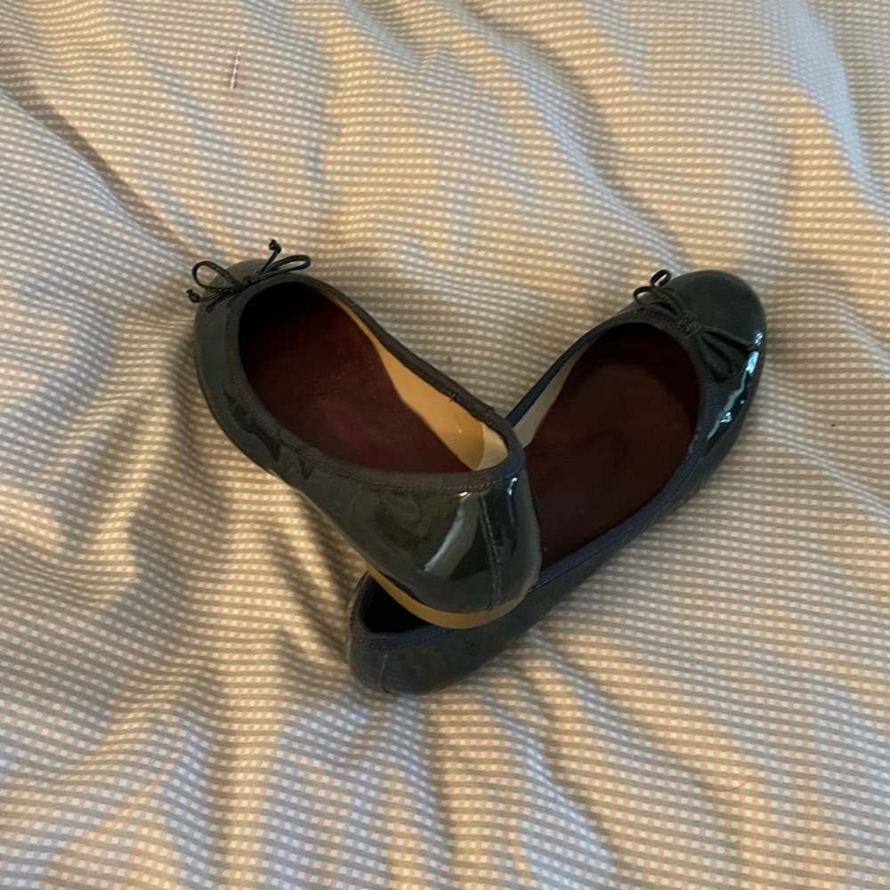 Banana Republic Glossy Black Flats